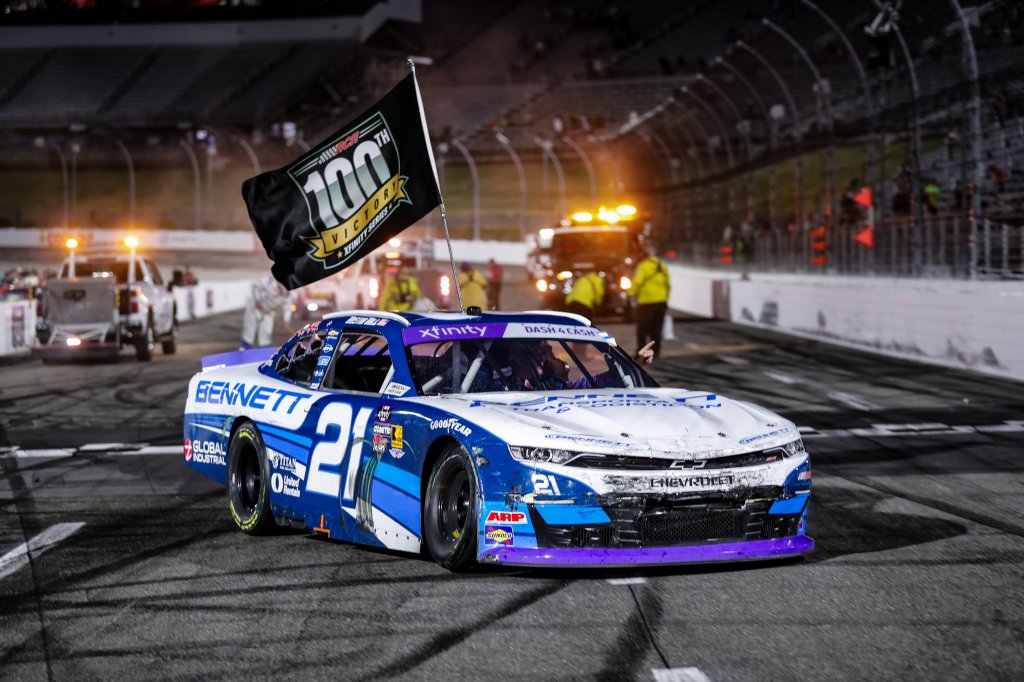 Hill steals win at Martinsville for RCR’s 100th Xfinity Series&nbsp;win